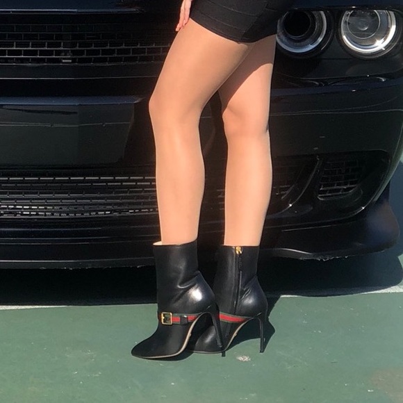 GUCCI leather boots pointy toe size 7 / 7.5 excellent 37.5 strap buckle booties - Picture 13 of 13